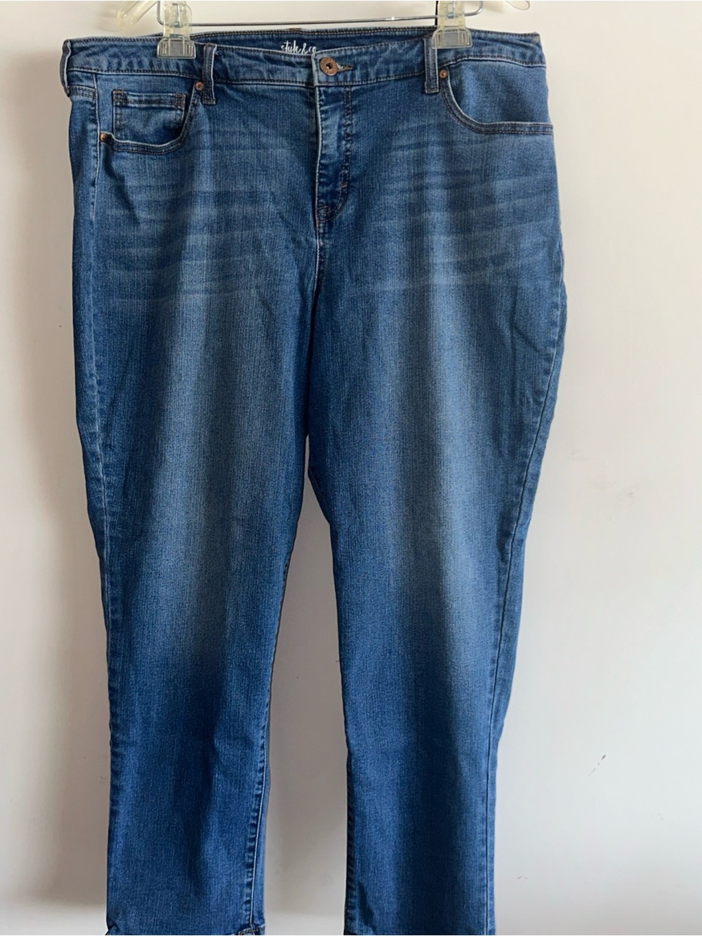 Style & Co. Straight Leg Women's Jeans in Medium Blue Wash